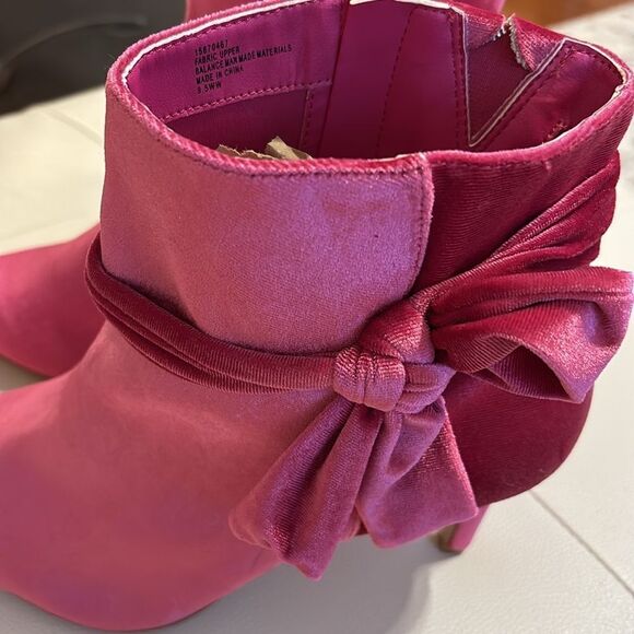 Torrid Elegant Pink Velvet Ankle Boots - Picture 3 of 7
